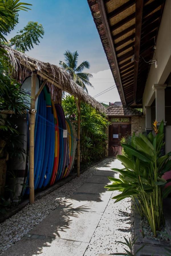 Dhm Surf Villa Kuta  Eksteriør billede